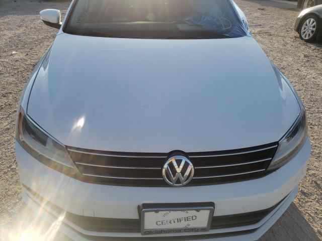 Photo 6 VIN: 3VWLA7AJ1FM205632 - VOLKSWAGEN JETTA TDI 