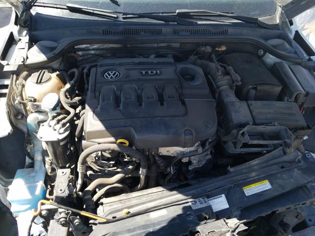 Photo 6 VIN: 3VWLA7AJ2FM210533 - VOLKSWAGEN JETTA TDI 