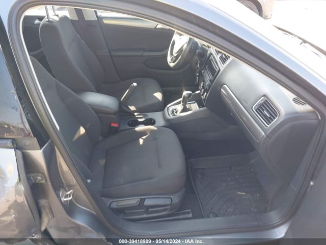 Photo 4 VIN: 3VWLA7AJ3FM250720 - VOLKSWAGEN JETTA 