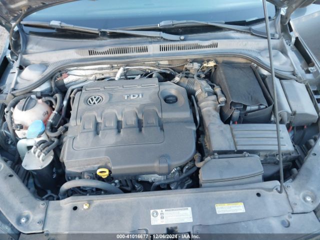 Photo 9 VIN: 3VWLA7AJ3FM418582 - VOLKSWAGEN JETTA 