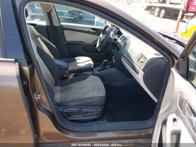 Photo 4 VIN: 3VWLA7AJ4FM281121 - VOLKSWAGEN JETTA 