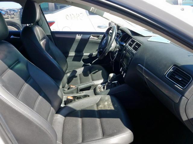 Photo 4 VIN: 3VWLA7AJ5FM316880 - VOLKSWAGEN JETTA TDI 