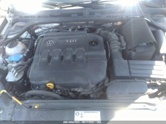 Photo 9 VIN: 3VWLA7AJ5FM420950 - VOLKSWAGEN JETTA SEDAN 