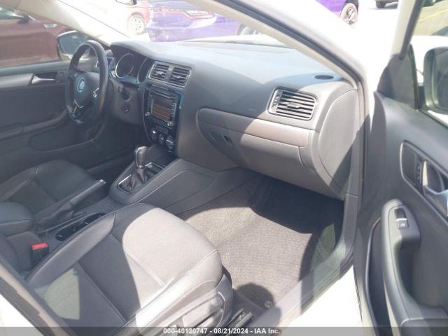 Photo 4 VIN: 3VWLA7AJ8FM423941 - VOLKSWAGEN JETTA 