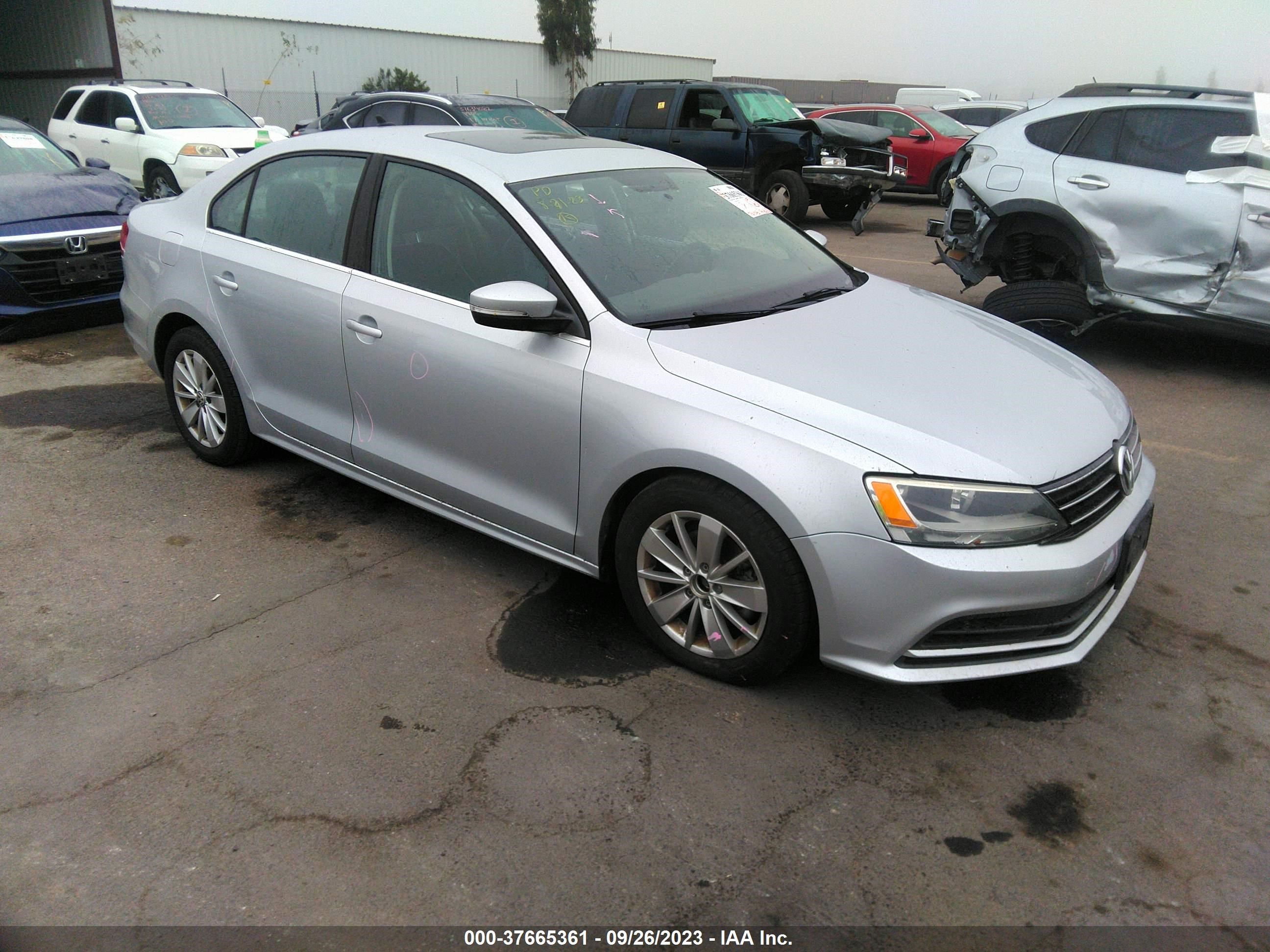 Photo 0 VIN: 3VWLA7AJ9FM219116 - VOLKSWAGEN JETTA 