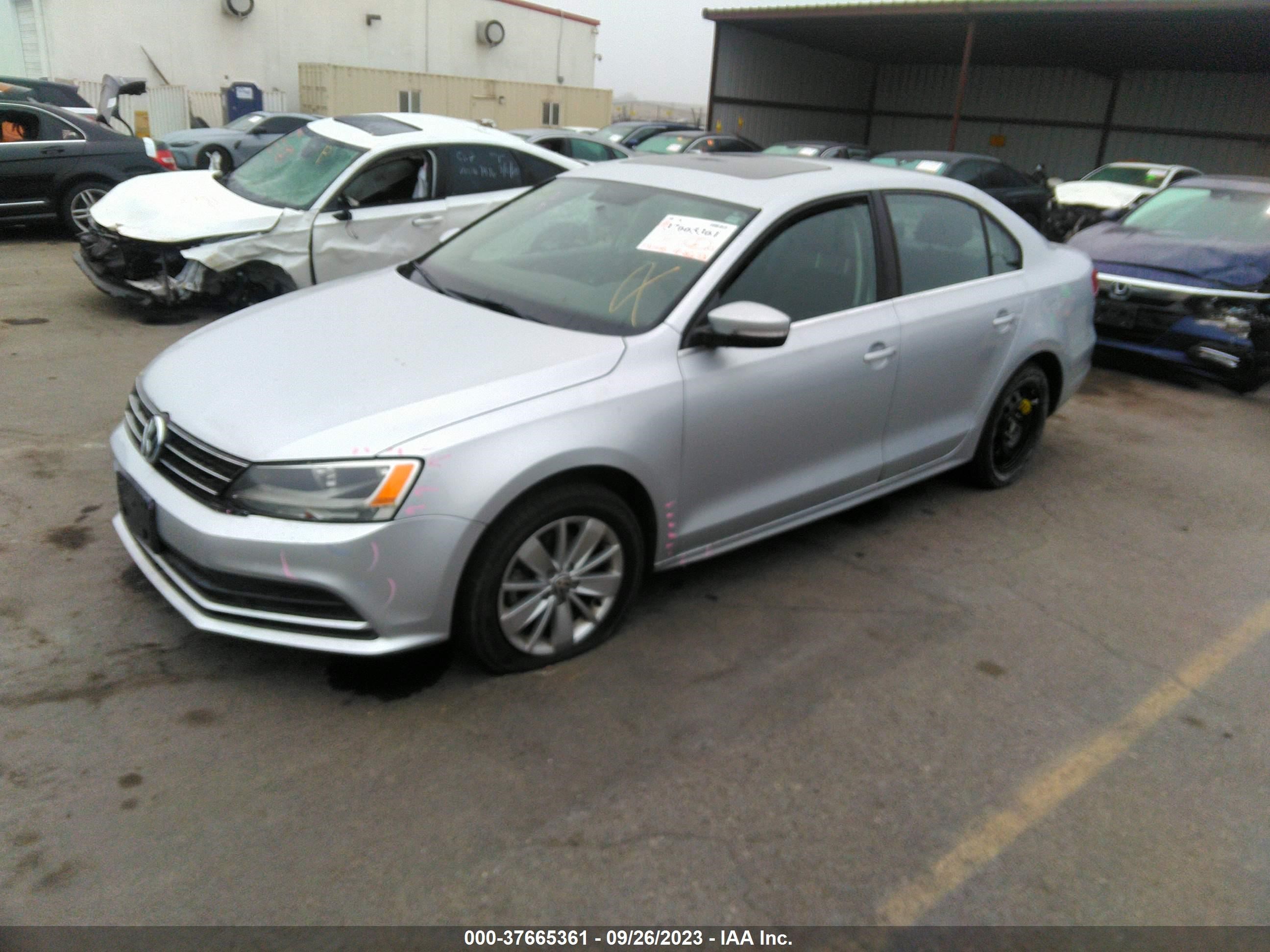 Photo 1 VIN: 3VWLA7AJ9FM219116 - VOLKSWAGEN JETTA 