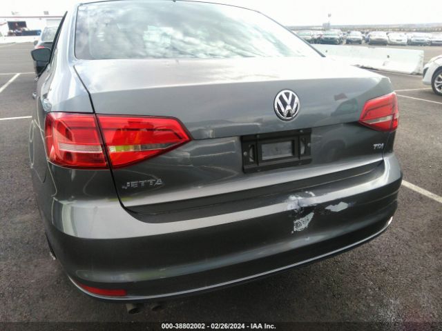 Photo 5 VIN: 3VWLA7AJ9FM272785 - VOLKSWAGEN JETTA 