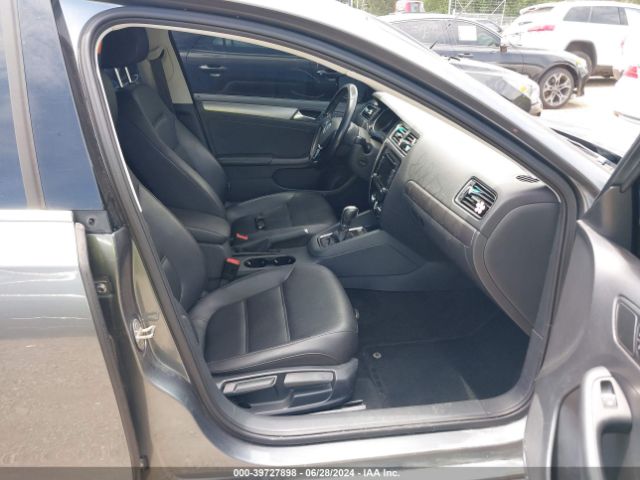 Photo 4 VIN: 3VWLA7AJ9FM325789 - VOLKSWAGEN JETTA 