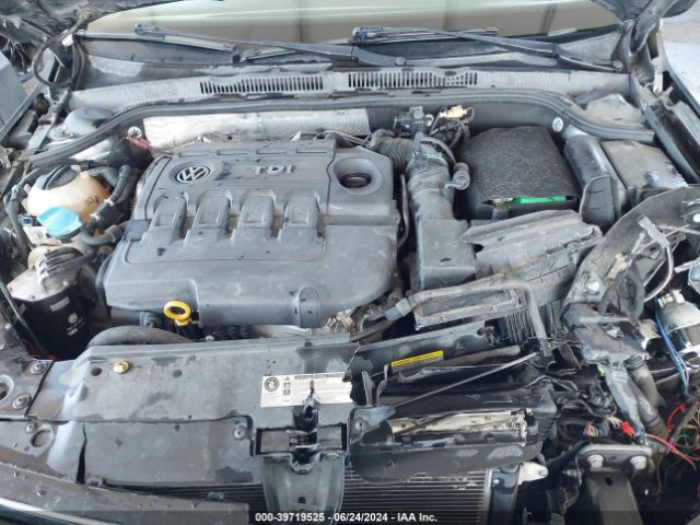 Photo 9 VIN: 3VWLA7AJ9FM329177 - VOLKSWAGEN JETTA 