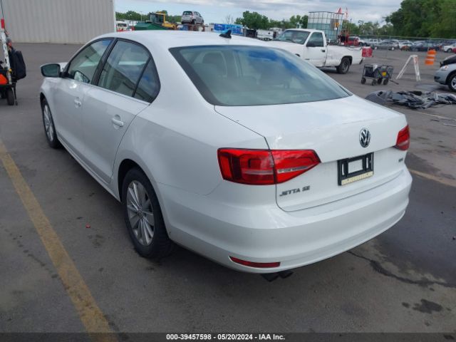 Photo 2 VIN: 3VWLA7AJXFM233641 - VOLKSWAGEN JETTA 