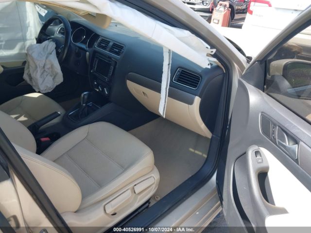 Photo 4 VIN: 3VWLA7AJXFM295315 - VOLKSWAGEN JETTA 