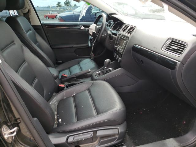 Photo 4 VIN: 3VWLA7AJXFM318480 - VOLKSWAGEN JETTA TDI 