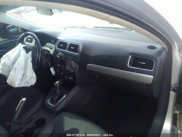 Photo 4 VIN: 3VWLL7AJ0BM048762 - VOLKSWAGEN JETTA SEDAN 