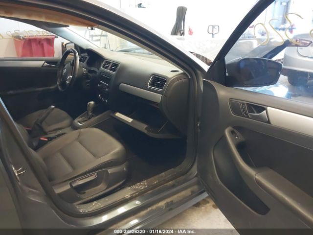 Photo 4 VIN: 3VWLL7AJ0CM328649 - VOLKSWAGEN JETTA 