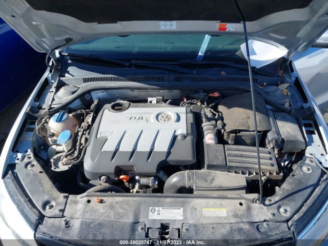 Photo 9 VIN: 3VWLL7AJ0DM416313 - VOLKSWAGEN JETTA 