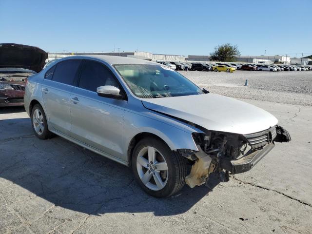 Photo 3 VIN: 3VWLL7AJ0EM229719 - VOLKSWAGEN JETTA TDI 