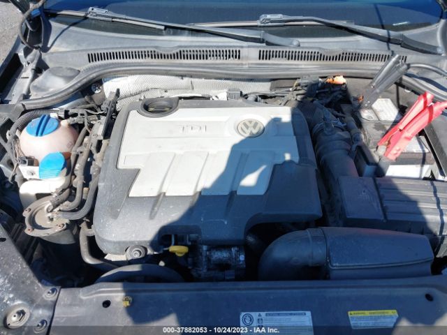 Photo 9 VIN: 3VWLL7AJ0EM389003 - VOLKSWAGEN JETTA 