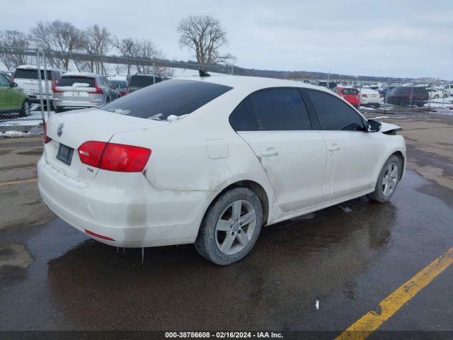 Photo 3 VIN: 3VWLL7AJ1BM127485 - VOLKSWAGEN JETTA 