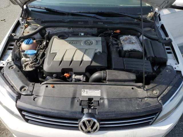 Photo 10 VIN: 3VWLL7AJ1CM081884 - VOLKSWAGEN JETTA TDI 