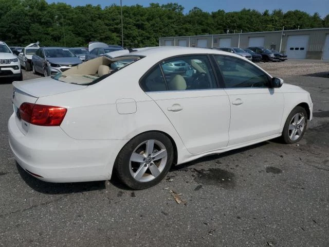 Photo 2 VIN: 3VWLL7AJ1CM081884 - VOLKSWAGEN JETTA TDI 