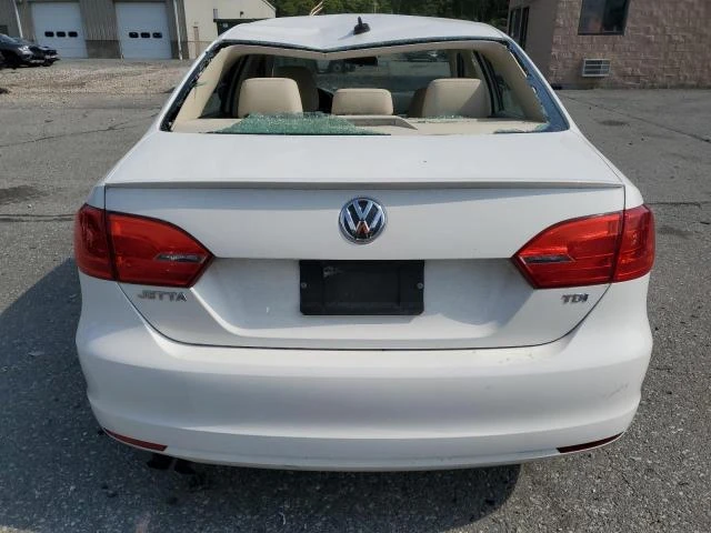 Photo 5 VIN: 3VWLL7AJ1CM081884 - VOLKSWAGEN JETTA TDI 