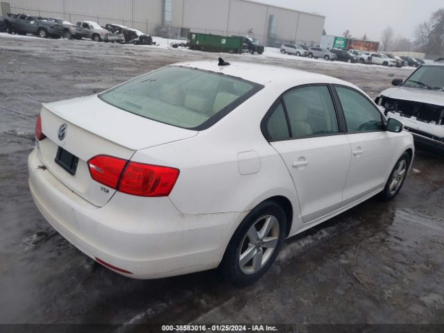 Photo 3 VIN: 3VWLL7AJ1CM383157 - VOLKSWAGEN JETTA 