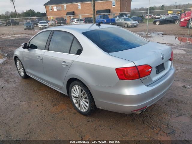 Photo 2 VIN: 3VWLL7AJ1DM243322 - VOLKSWAGEN JETTA 