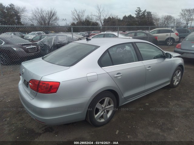 Photo 3 VIN: 3VWLL7AJ1EM442324 - VOLKSWAGEN JETTA SEDAN 