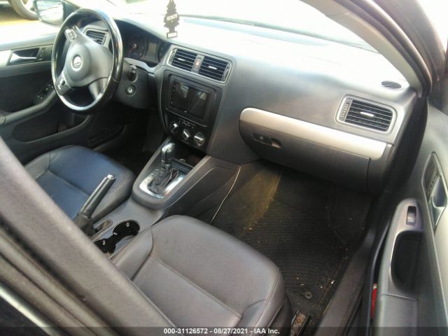 Photo 4 VIN: 3VWLL7AJ2BM026116 - VOLKSWAGEN JETTA SEDAN 