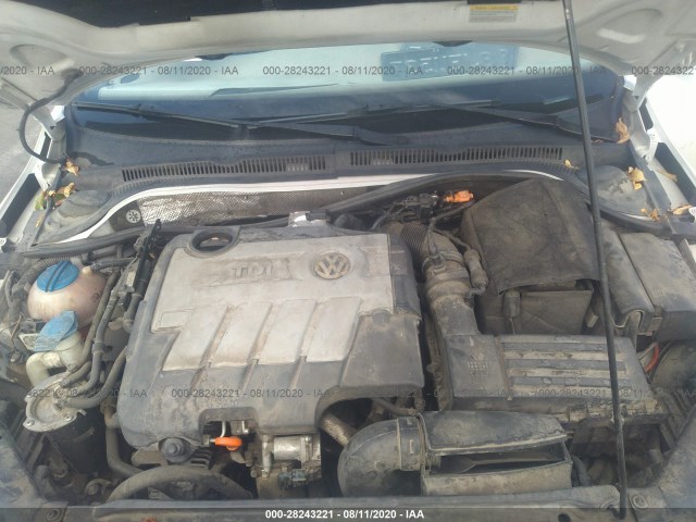 Photo 9 VIN: 3VWLL7AJ2BM038279 - VOLKSWAGEN JETTA SEDAN 