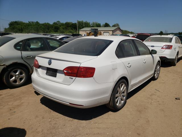 Photo 3 VIN: 3VWLL7AJ2BM052795 - VOLKSWAGEN JETTA TDI 