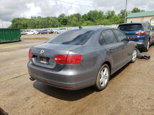 Photo 3 VIN: 3VWLL7AJ2BM130198 - VOLKSWAGEN JETTA TDI 