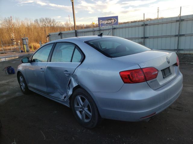 Photo 2 VIN: 3VWLL7AJ2DM380902 - VOLKSWAGEN JETTA TDI 