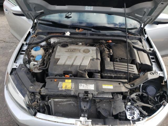 Photo 6 VIN: 3VWLL7AJ2DM414868 - VOLKSWAGEN JETTA TDI 