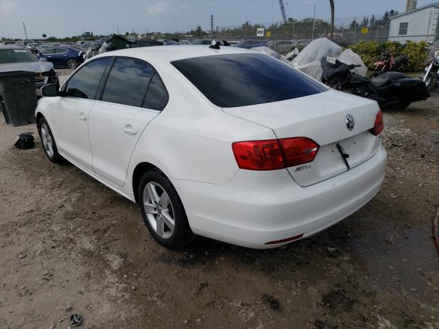 Photo 2 VIN: 3VWLL7AJ2DM439933 - VOLKSWAGEN JETTA TDI 