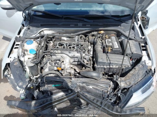 Photo 9 VIN: 3VWLL7AJ3BM090732 - VOLKSWAGEN JETTA 