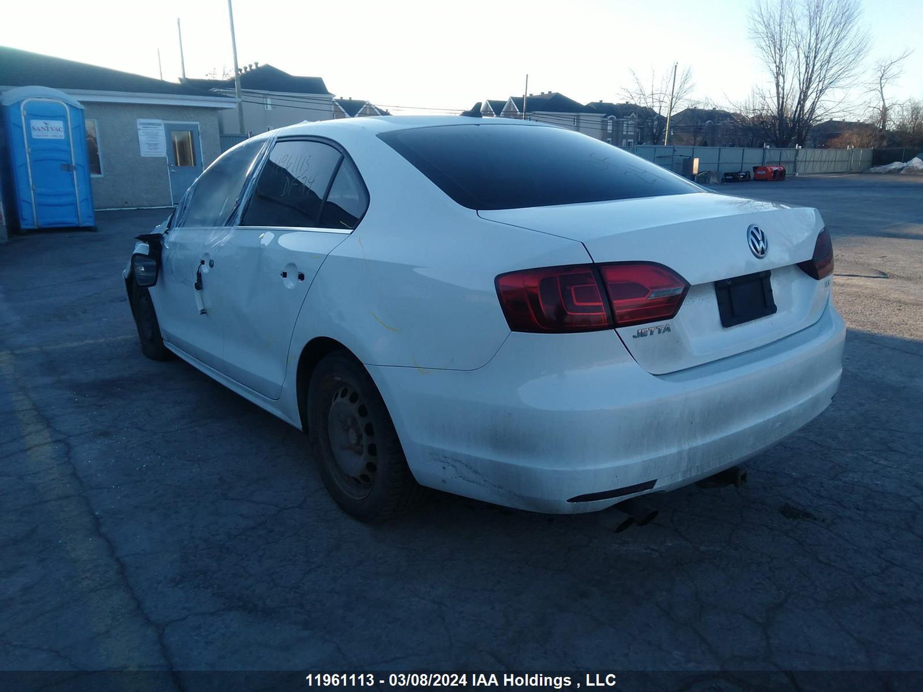 Photo 2 VIN: 3VWLL7AJ3BM130551 - VOLKSWAGEN JETTA 