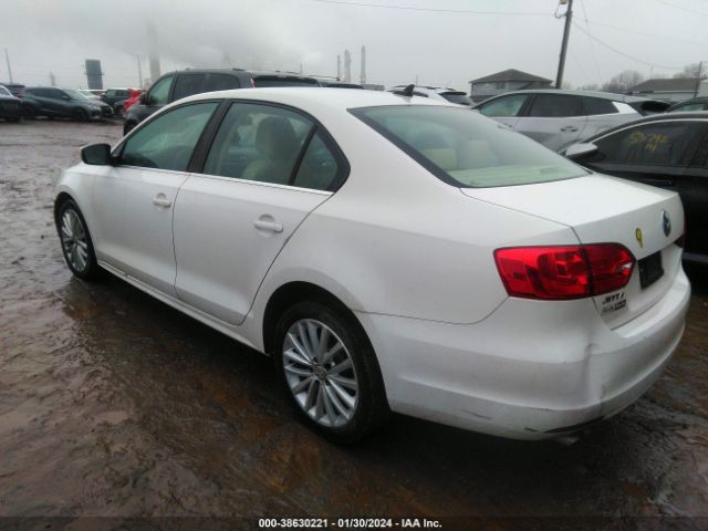 Photo 2 VIN: 3VWLL7AJ3DM381217 - VOLKSWAGEN JETTA 