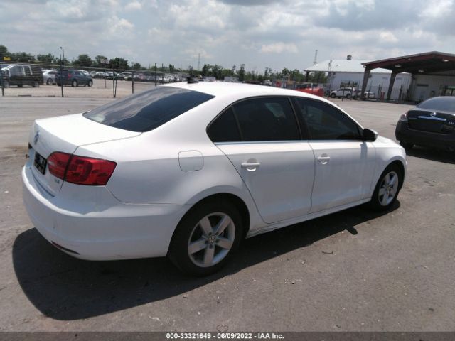 Photo 3 VIN: 3VWLL7AJ3DM388054 - VOLKSWAGEN JETTA SEDAN 