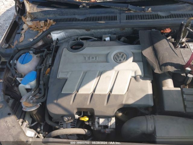 Photo 9 VIN: 3VWLL7AJ3EM380828 - VOLKSWAGEN JETTA 