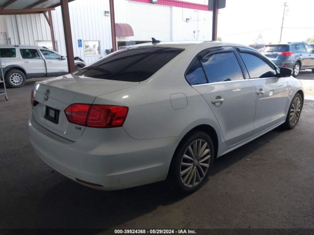 Photo 3 VIN: 3VWLL7AJ3EM445614 - VOLKSWAGEN JETTA 