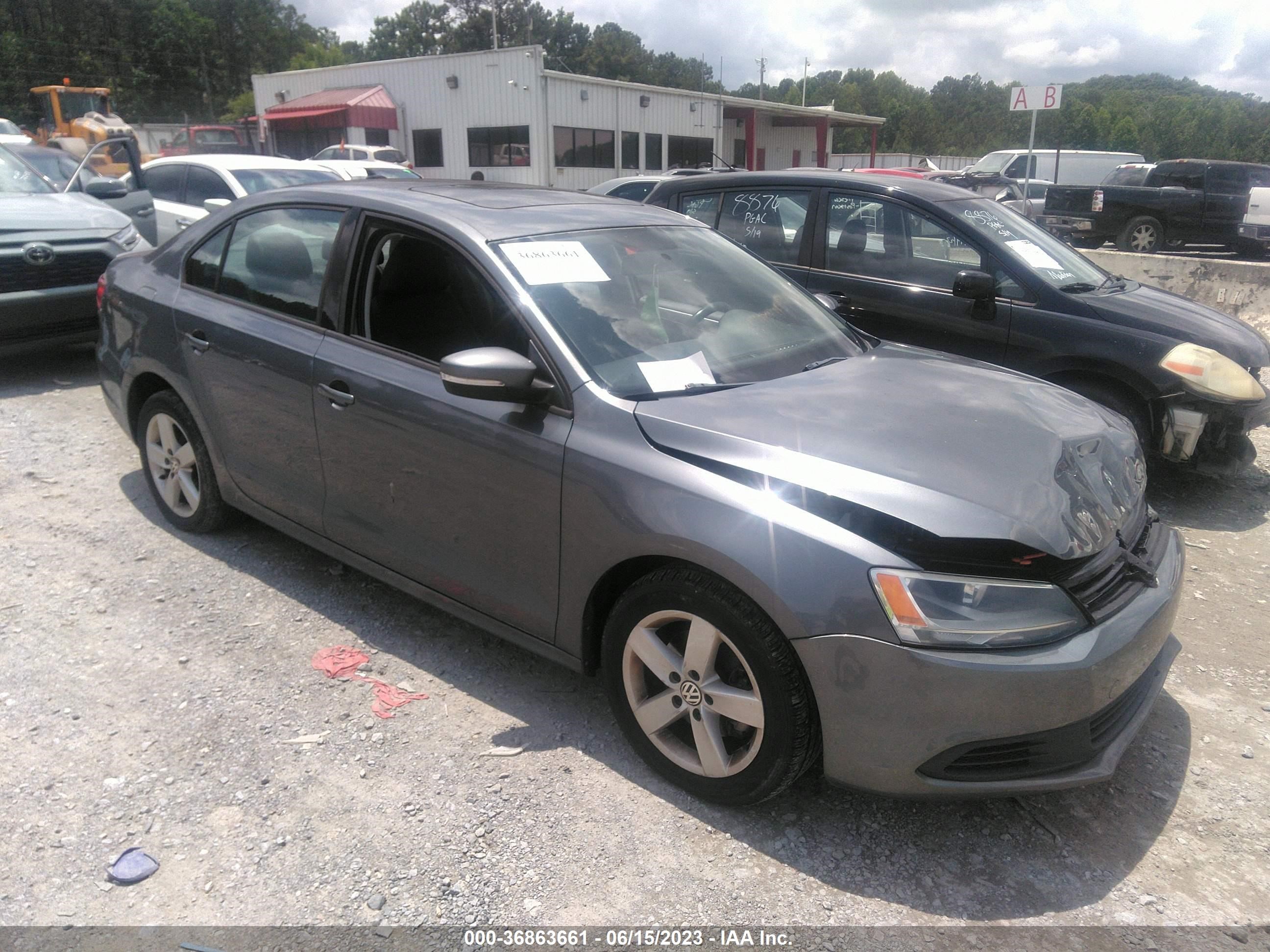 Photo 0 VIN: 3VWLL7AJ4CM396906 - VOLKSWAGEN JETTA 