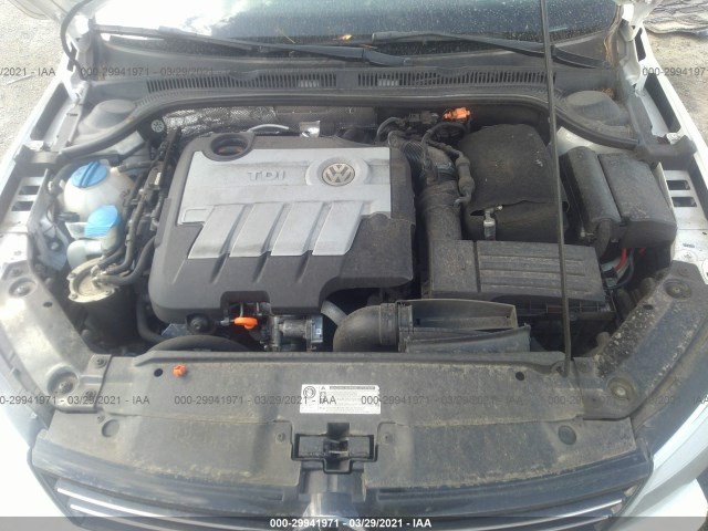 Photo 9 VIN: 3VWLL7AJ5BM127540 - VOLKSWAGEN JETTA SEDAN 