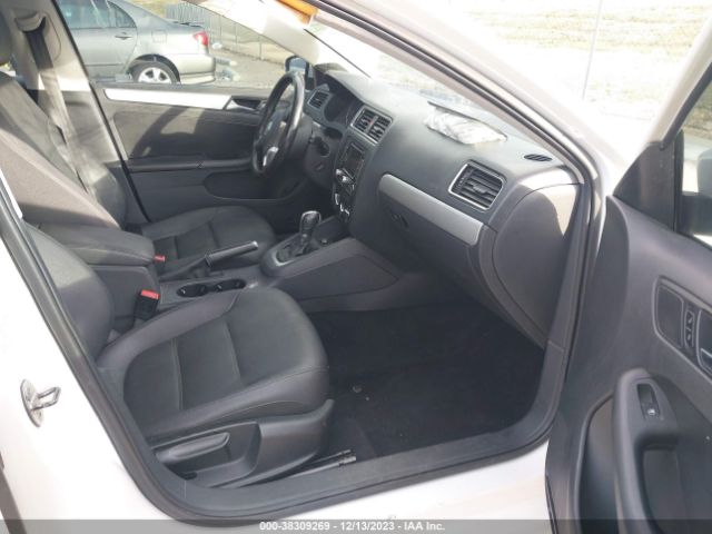 Photo 4 VIN: 3VWLL7AJ6CM012169 - VOLKSWAGEN JETTA 