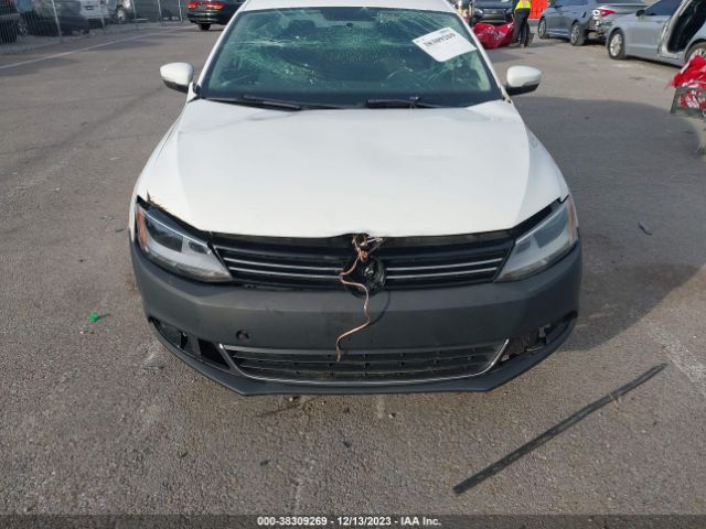 Photo 5 VIN: 3VWLL7AJ6CM012169 - VOLKSWAGEN JETTA 