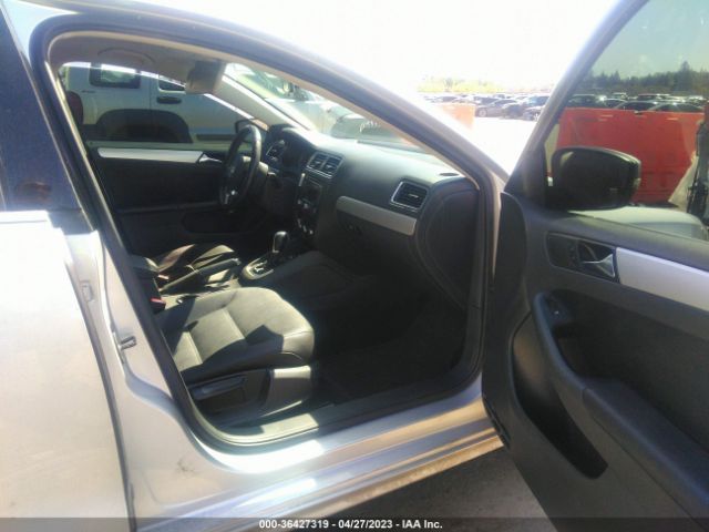 Photo 4 VIN: 3VWLL7AJ6CM315971 - VOLKSWAGEN JETTA 