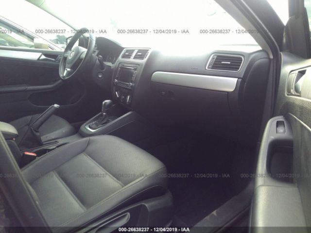 Photo 4 VIN: 3VWLL7AJ6CM338330 - VOLKSWAGEN JETTA SEDAN 