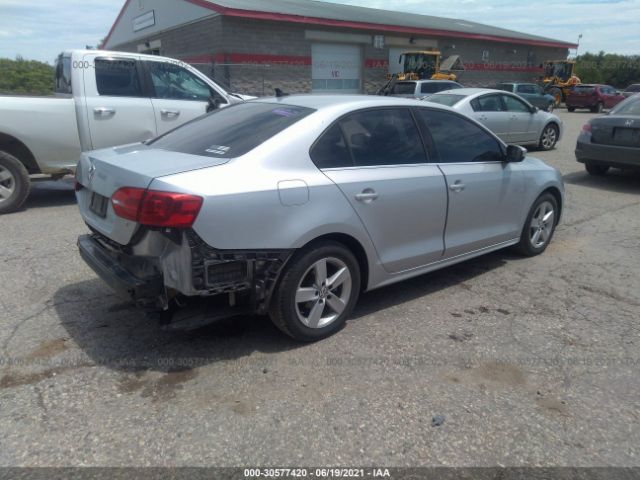 Photo 3 VIN: 3VWLL7AJ6EM398028 - VOLKSWAGEN JETTA 