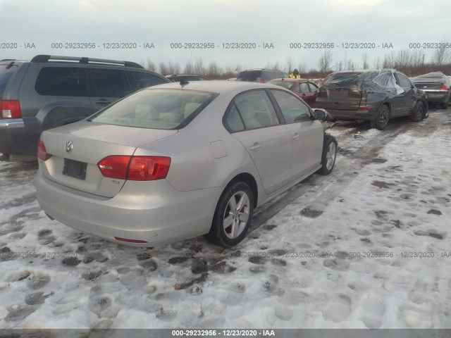 Photo 3 VIN: 3VWLL7AJ7CM338451 - VOLKSWAGEN JETTA SEDAN 