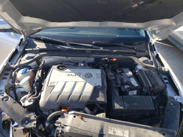 Photo 6 VIN: 3VWLL7AJ7CM372146 - VOLKSWAGEN JETTA TDI 